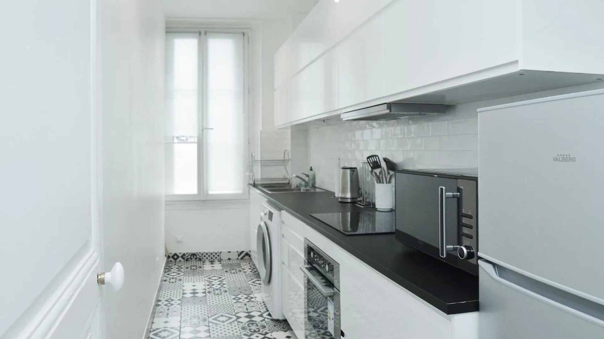 Διαμέρισμα -votre Nid Familial Parisien - Batignolles Παρίσι